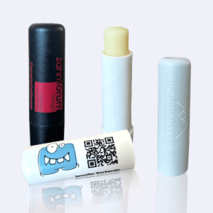 Lippenpflegestift-Lippenstift-Labello-Zahnarzt-Zahnarztpraxis-bedruckt-recycled-plastic-zahnpromo